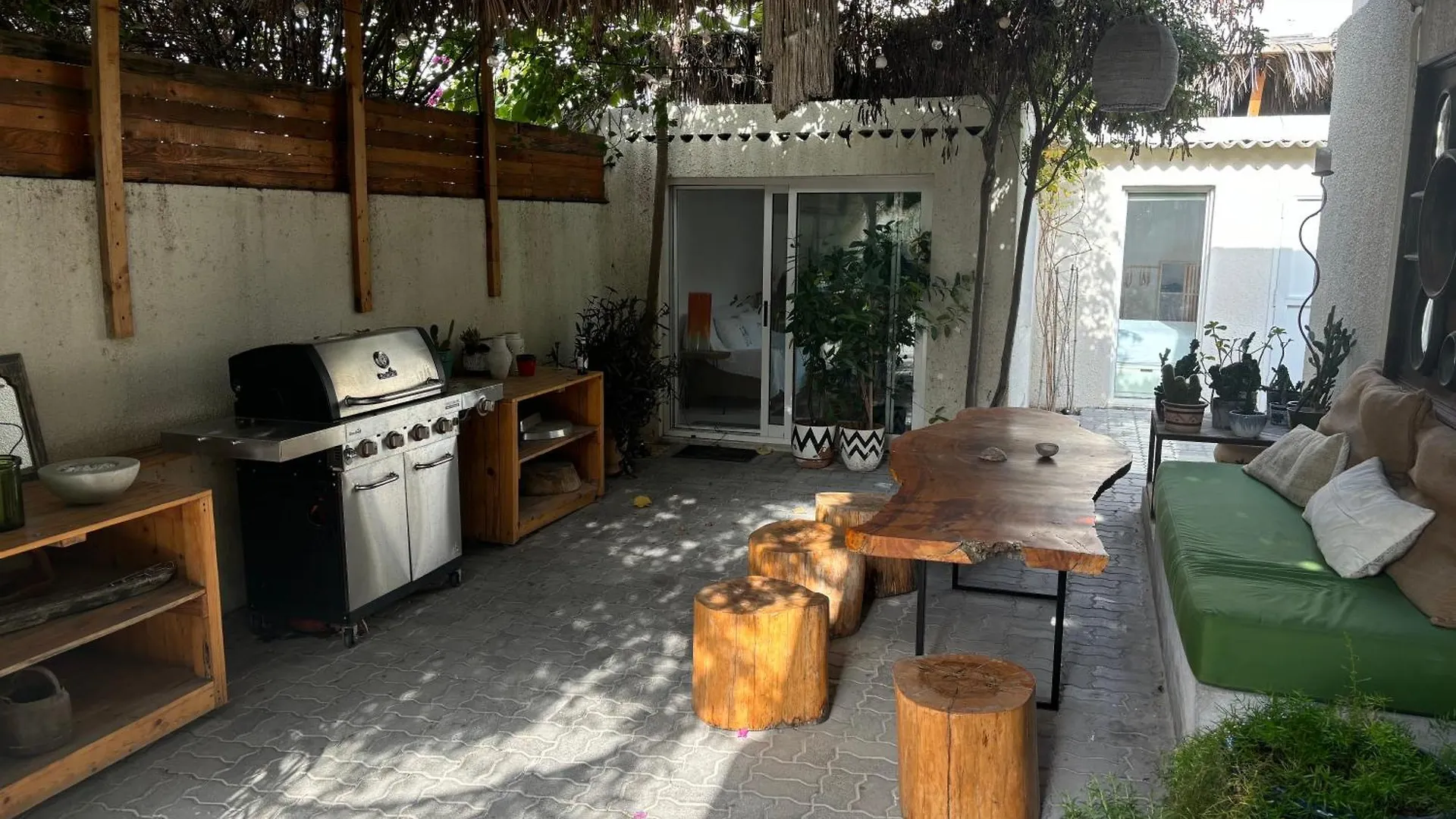 Holiday home Private Cottage With Bbq Area 5 Min Walk To Beach! Dubai United Arab Emirates